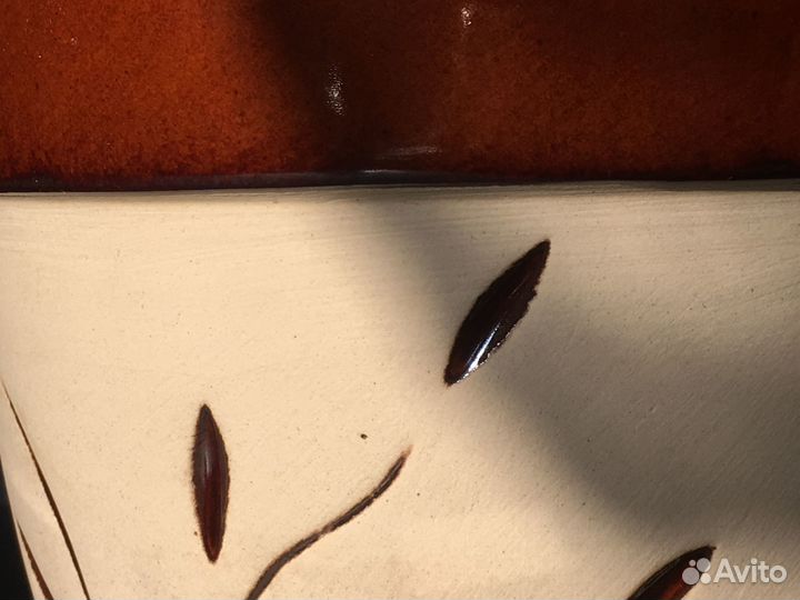 Керамические горшки бежево-коричневые