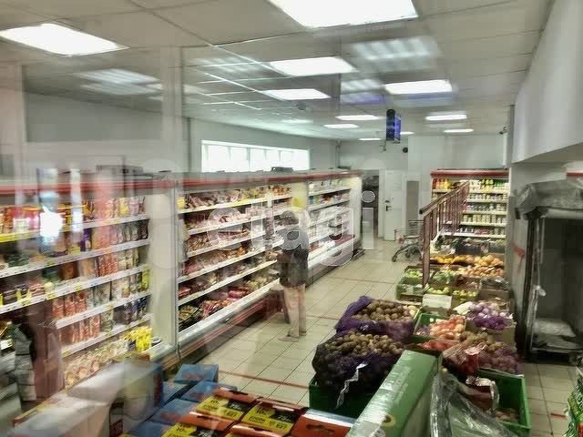 Продам торговое помещение, 400 м²