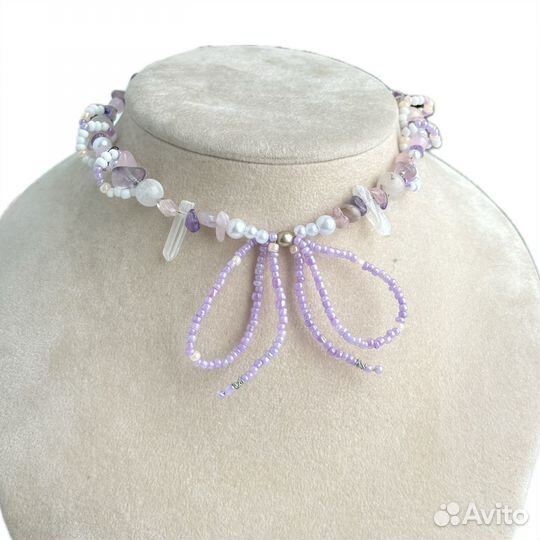 Ожерелье ручной работы с бантиком