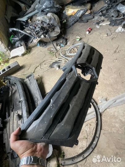 Решетка радиатора Suzuki Vitara