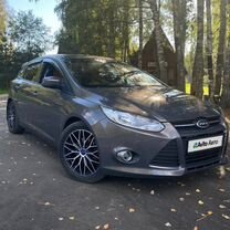 Ford Focus 1.6 MT, 2011, 299 500 км, с пробегом, цена 870 000 руб.