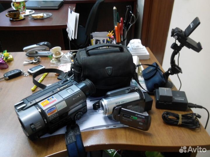 Видеокамера sony CCD-TR730E