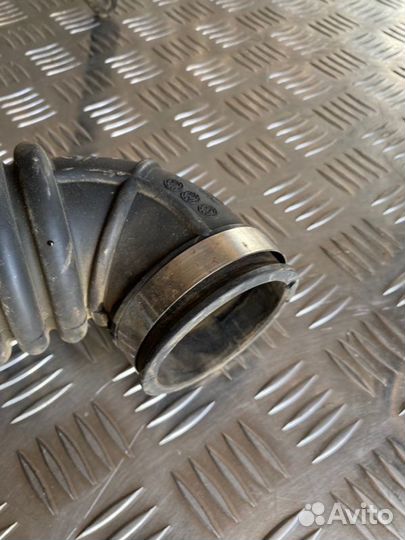 Патрубок воздушного фильтра Lifan X60 LFB479Q 2013