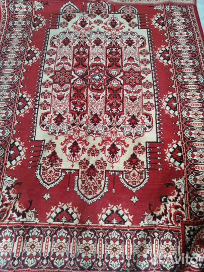 Продам ковёр 2х3