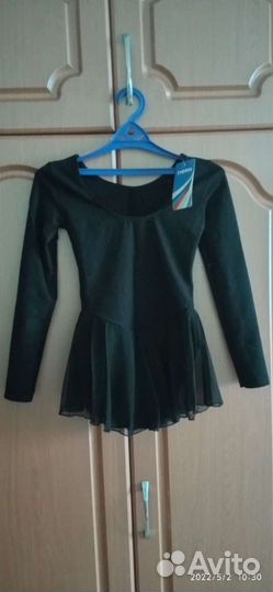 Гимнастический купальник с юбкой