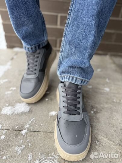 Кроссовки мужские