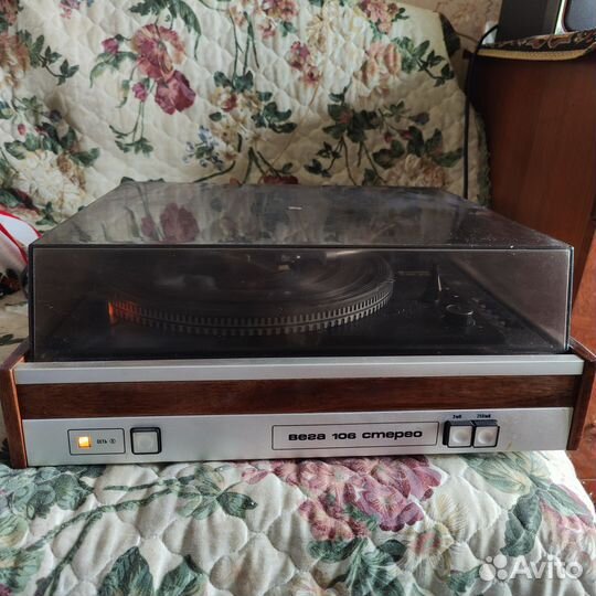 Виниловый проигрыватель Вега 106