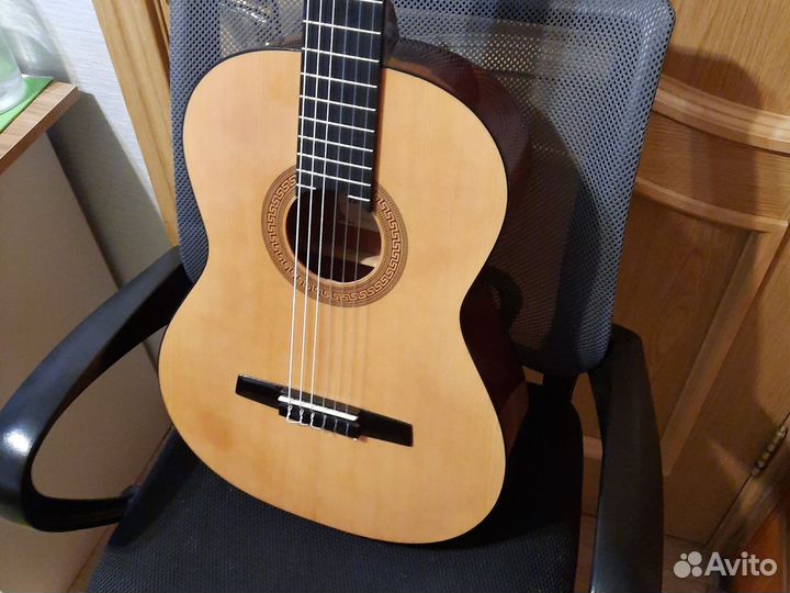 Классическая гитара hohner hc-06