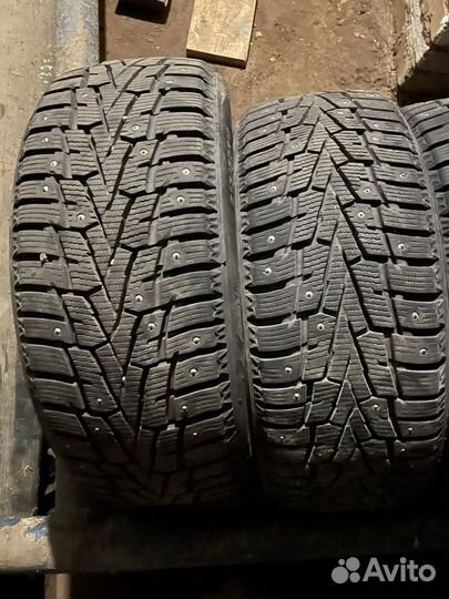 Roadstone Winguard 215/50 R17 95T