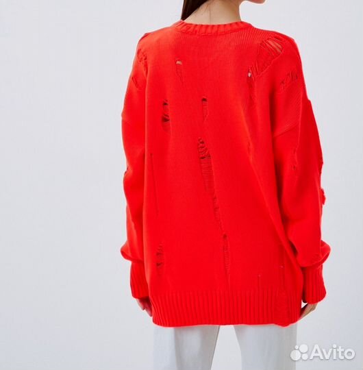 Свитер женский