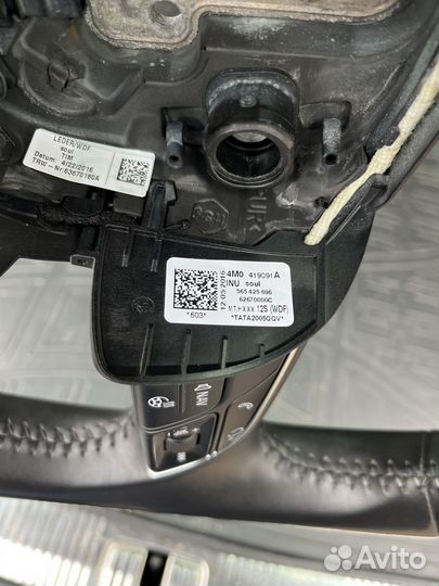 Руль с подогревом Audi Q7 4M