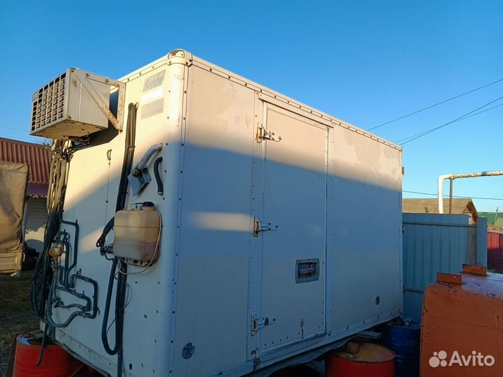 Термобудка с рефрижератором