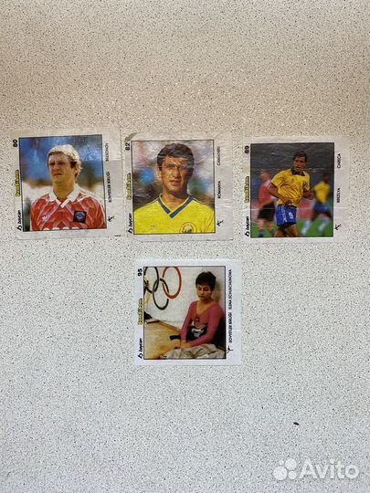 Вкладыши от жвачек 90 х