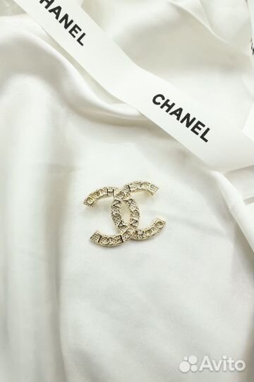 Брошь Chanel