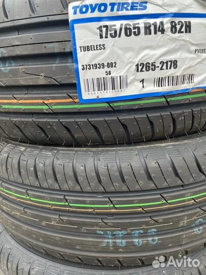Toyo Proxes CF2 175/65 R14 82H
