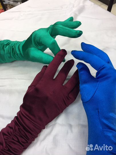 Вечерние атласные длинные перчатки