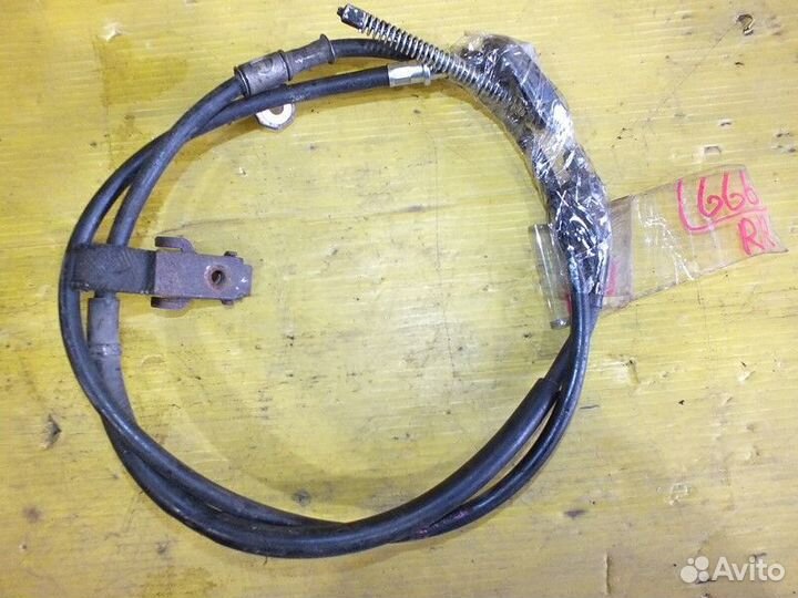 Тросик ручника