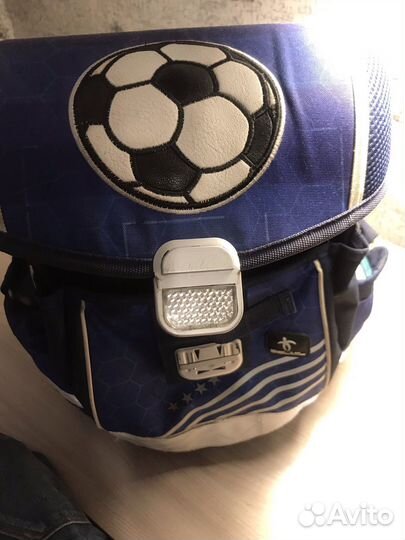 Школьный рюкзак