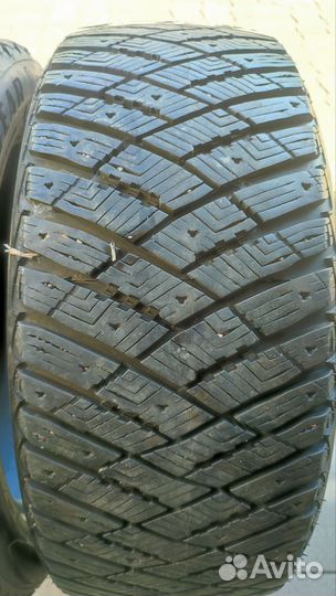 Goodyear UltraGrip Ice 225/50 R17