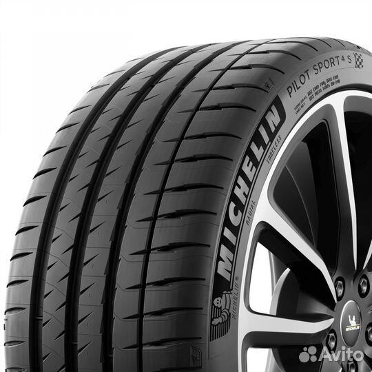 Michelin Pilot Sport 4 S 285/35 R22 106Y