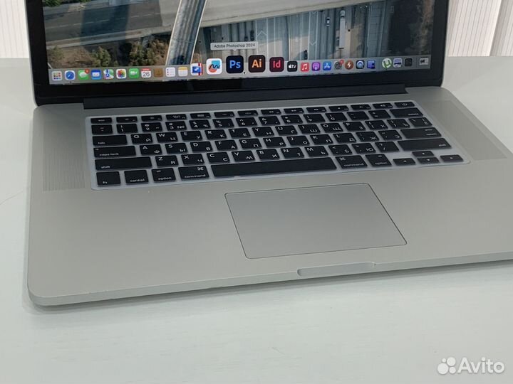 MacBook Pro 15 2017 Core i7 Mac OS Sonoma