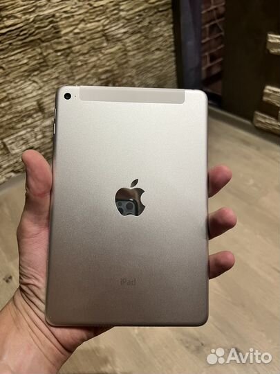 iPad mini 4 128gb cellular