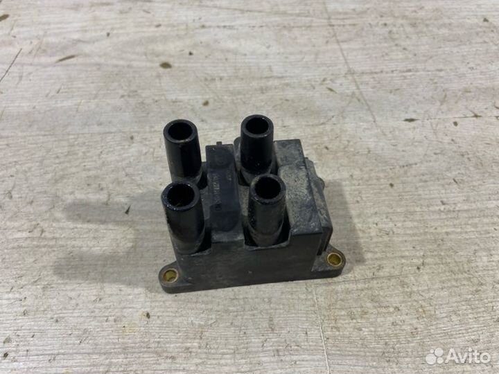 Катушка зажигания Ford Focus 3 (11-14) хэтчбэк