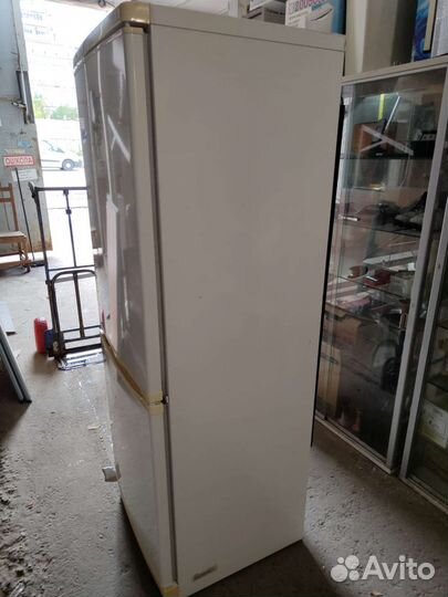 Холодильник Stinol 107ER No Frost, 167х60х60