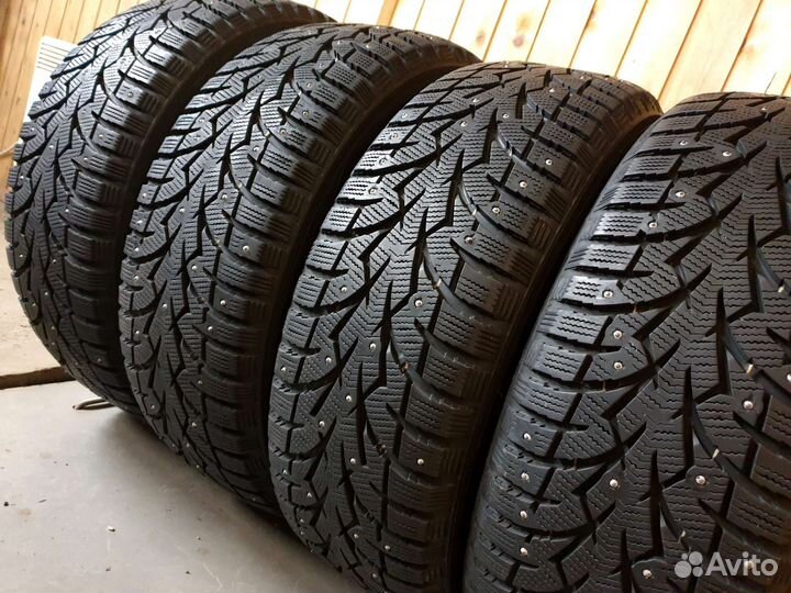 Toyo Observe G3-Ice 215/60 R17