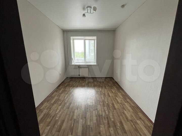2-к. квартира, 56 м², 2/5 эт.