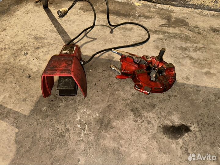 Резьбонарезной станок REX