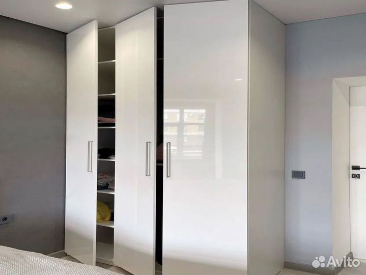 Шкафы купе от производителя.С зеркалом