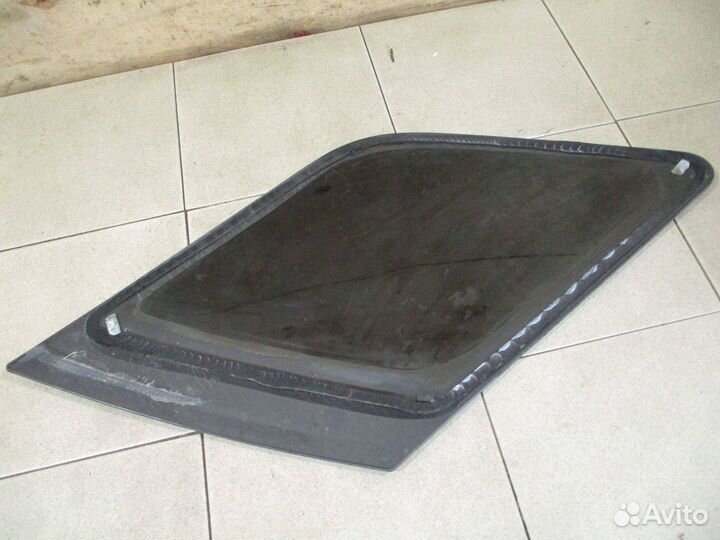 Стекло кузовное глухое правое Ford Explorer 5