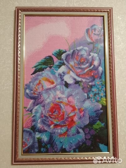 Картина, вышитая крестом