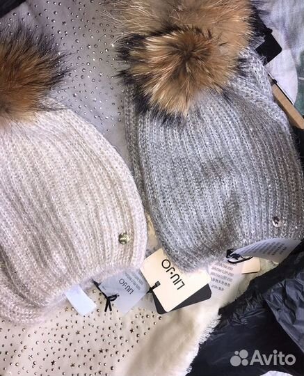 Новые шапки Liu Jo