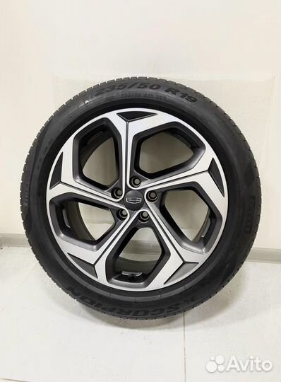 Новые Geely Monjaro/Hybrid, Michelin 235/50 R19