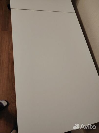 Маникюрный стол бу