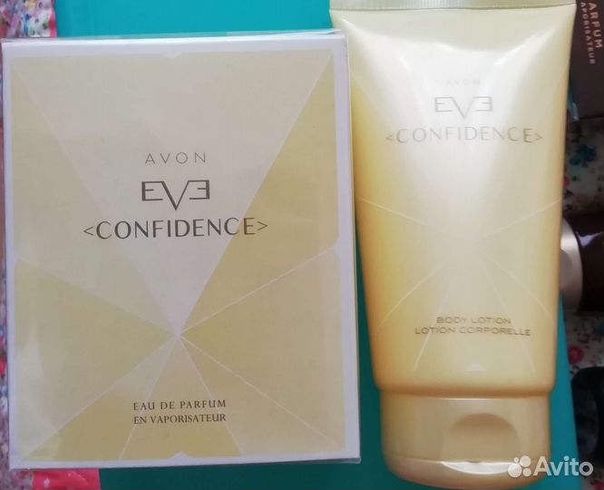 Парфюмерный набор женский, предложите вашу цену