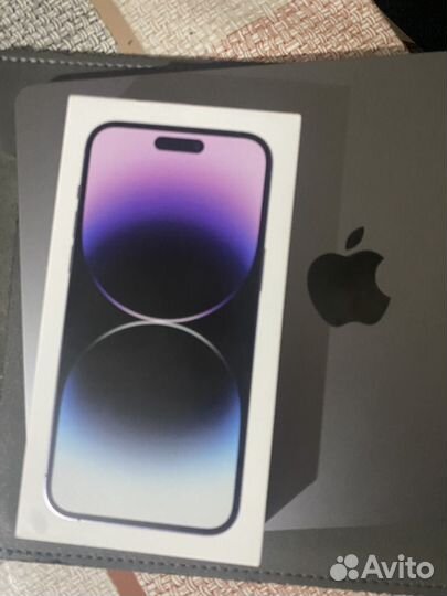 Мобильные телефоны