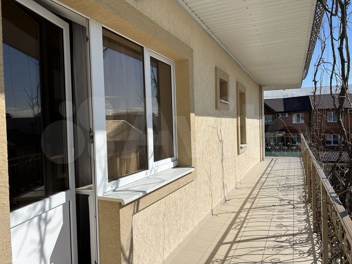 Таунхаус 140 м² на участке 6 сот.