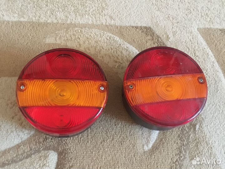 Задние фонари на полуприцеп