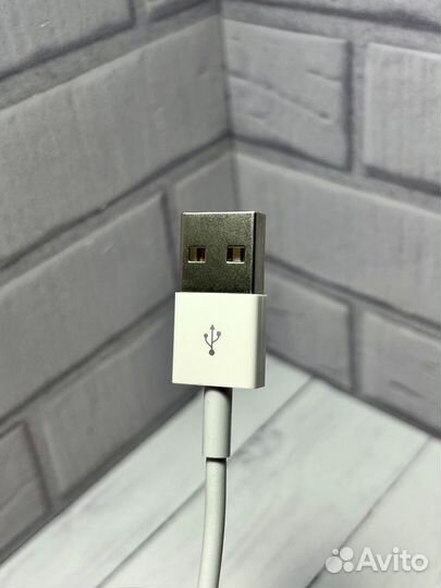 Оригинальная Зарядка на iPhone