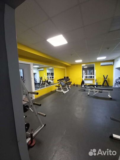Фитнес клуб(помещение +оборудование) 638 кв м