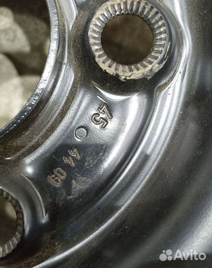 Запасное колесо Mercedes R16