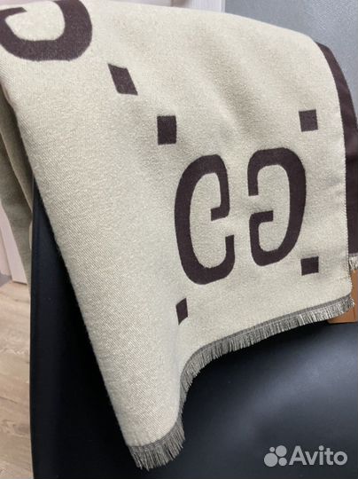 Шарф-палантин Gucci из кашемира