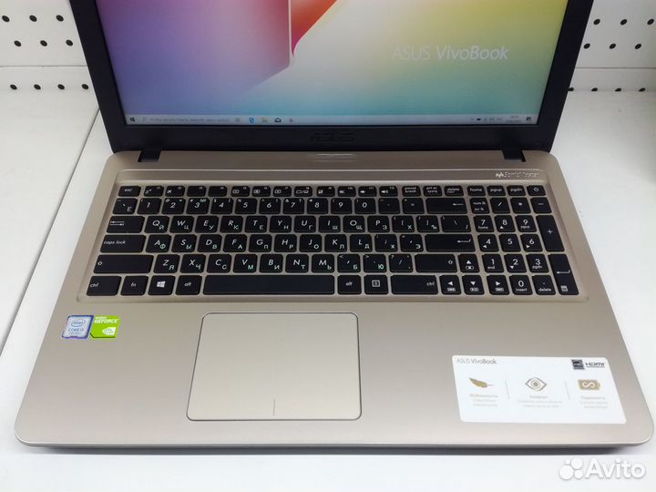 Asus i3 2.3GHz 8GB 15.6