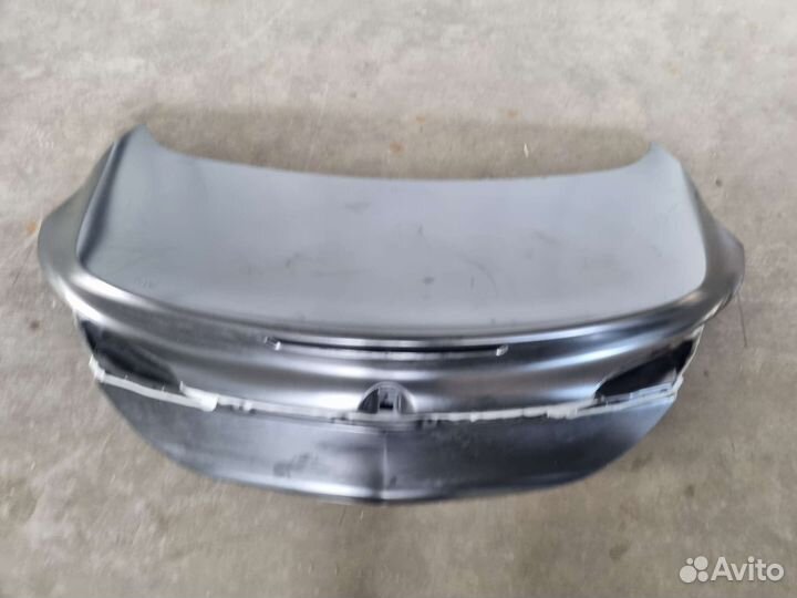 Крышка багажника Opel Insignia седан 2013-2017