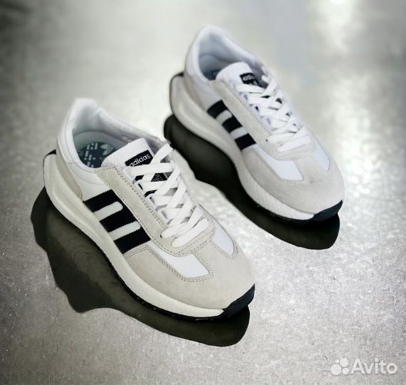 Кроссовки женские adidas