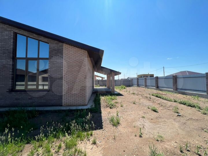 Дом 191 м² на участке 8 сот.