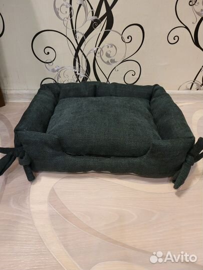 Лежанка для собак и кошек